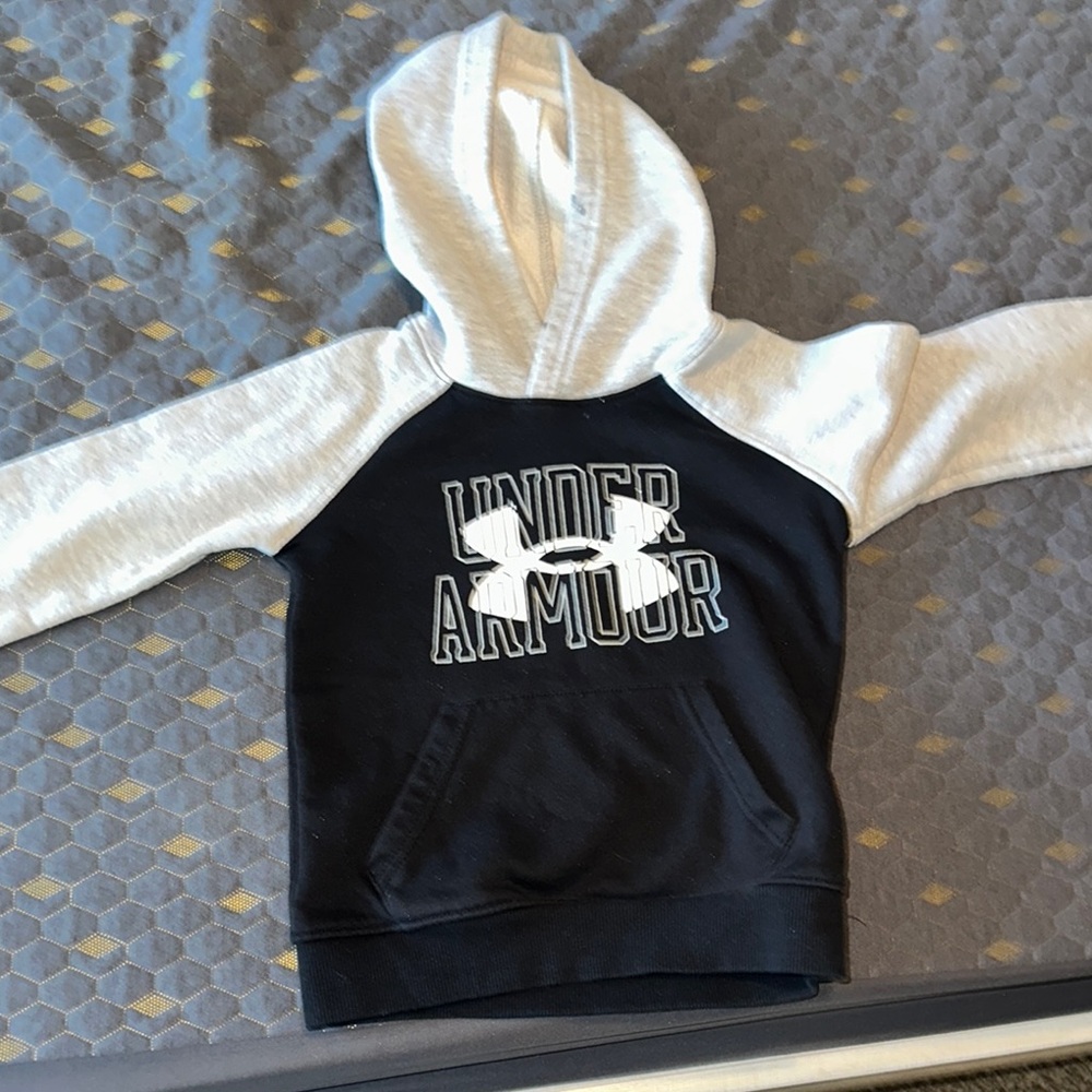 Under Armour‎ Kids Black and Gray Hoodie